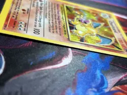 Charizard 4/102 Base Set Unlimited Holo MP Pokemon Card WOTC Vintage - Image 4