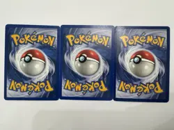 Pokemon TCG First Edition Vintage, Blaine’s Vulpix, Magcargo, Magmar. - Image 5