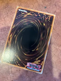 Dark Magician (B) YGLD-ENB02 King of Games: Yugi's Legendary Decks Unlimited NM - Image 2