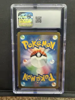 CGC 10 Moltres Master Ball Reverse Holo 146/165 Japanese Pokemon 151 - Image 2