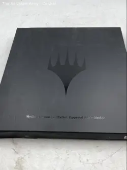 Ultra Pro Magic The Gathering Mythic Edition 12-Pocket Zippered Pro-Binder - Image 1