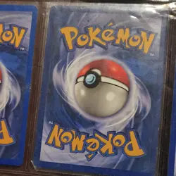 Pokemon TCG Articuno Fossil 2/62 Holo Rare Unlimited 70 HP Card 1999 English - Image 2