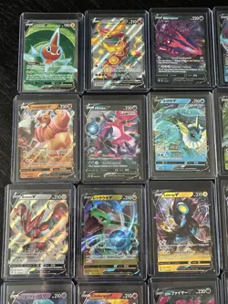 Pokemon LOT 30 Cards ALL V and ALL IN TOP LOADERS - Image 2