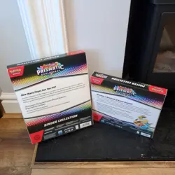 Pokemon TCG Scarlet & Violet Prismatic Evolutions Binder & Poster Collection ✅ - Image 2
