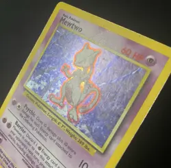 Mewtwo 010/102 Base Set Holo (See Photos) Pokemon Card - Image 3