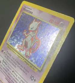Mewtwo 010/102 Base Set Holo (See Photos) Pokemon Card - Image 4