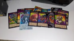 Weird N Wild Creatures Big Information Animal Cards Small Trading Cards Big Lot - Image 2