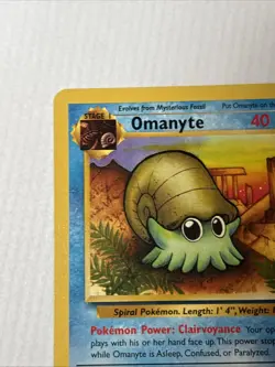 Pokemon TCG Omanyte Fossil 1st Edition Common Card 52/62 - Image 3