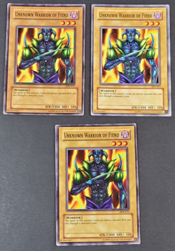 Yugioh - 3x Unknown Warrior of Fiend - SDK-017 - LP/NM - Vintage - Common - 2002 - Image 2