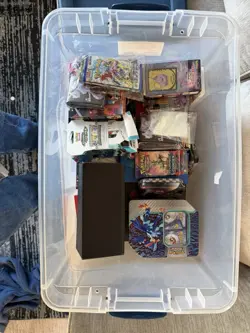 Nintendo Pokemon TCG Card Lot - Image 1