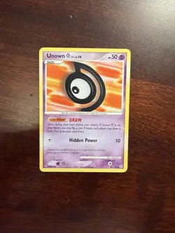 Unown [D] 68/130 Diamond and Pearl Regular Pokemon Card - Image 1