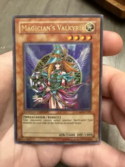 Magician's Valkyria - JUMP-EN009 - Ultra Rare - Limited Edition Yugioh NM/VLP - Image 1