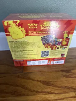 Pokemon Sword & Shield Vivid Voltage Elite Trainer Box ETB New Sealed - Image 4