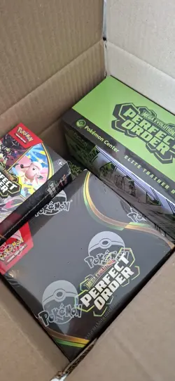 Pokemon Center Perfect Order Bundle: 2x Etb, 1 Booster Box, 2x Booster Bundle - Image 2
