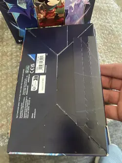 Disney Lorcana: The First Chapter Booster Box And Trove 4050368981905 - Image 3