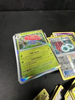 Pokemon Bulk Card Lot - Image 5