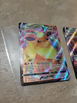 Pokemon TCG VMAX Lot Of 2 Flareon VMAX 018/203, Mew VMAX 114/264 - Image 2