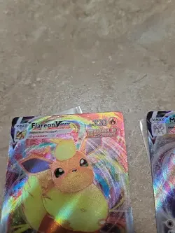 Pokemon TCG VMAX Lot Of 2 Flareon VMAX 018/203, Mew VMAX 114/264 - Image 3