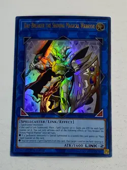 Yugioh TCG - Day-Breaker the Shining Magical Warrior - NM - SR08-EN040 1st 2019 - Image 2