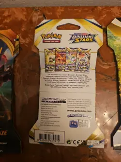 Pokemon SWORD & SHIELDS Booster Pack 4x Sealed Packs, 10 Cards Each Pack. - Image 2