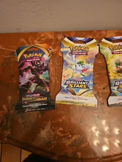 Pokemon SWORD & SHIELDS Booster Pack 4x Sealed Packs, 10 Cards Each Pack. - Image 3