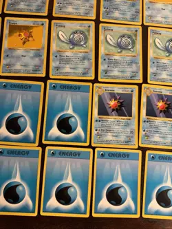 VINTAGE SHADOWLESS Pokemon Base Set Collection - Lot of 28 Cards - WATER TYPE - Image 4