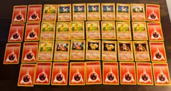 Vintage SHADOWLESS Pokemon Base Set Collection - Lot of 39 Cards - FIRE TYPE - Image 1