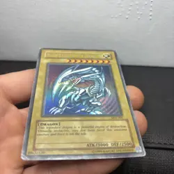 Blue-Eyes White Dragon SDK-001 Starter Deck: Kaiba Unlimited MP HP Wavy print - Image 2