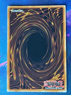 Yugioh - Right Leg of The Forbidden One (NM) - LOB-EN120 - Ultra Rare -25th Ann. - Image 2