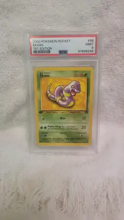 2000 POKEMON ROCKET 1ST EDITION #56 EKANS PSA 9 56/82 - Image 1