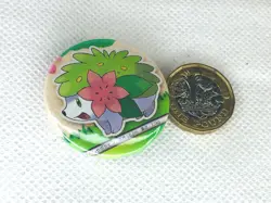 BADGE POKEMON SHAYMIN CARD TCG 34mm Diameter JAPANESE CARD - Image 1