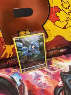 Pokemon TCG Riolu Holo Card Crown Zenith Galarian Gallery GG26/GG70 NM Condition - Image 2