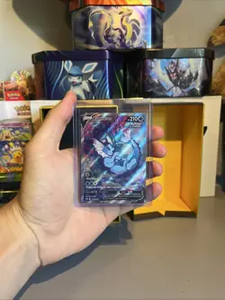 Pokemon TCG Vaporeon v SWSH181 Promo SWSH Black Star Promos Card - Image 1