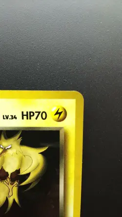 Pokemon Japanese Card Holo Rare Rocket's Zapdos Nintendo NO.145 1st Edition - Image 3