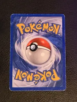 Pokemon TCG Pikachu 124/165 Expedition Base Set 2002 Nintendo Basic - Image 2