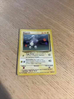 Carte Pokemon Magneti 52/102 Edition 1 - Set de Base - FR - Image 1