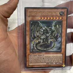 Yu-Gi-Oh! Ancient Gear Gadjiltron Dragon SD10-EN001 Ultra Rare Unlimited LP 1st - Image 1