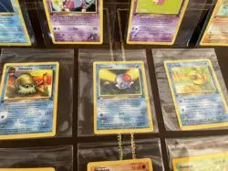 Vintage 1st Edition Pokemon Lot Fossil Jungle Kabuto Omanyte Tentacool LP/NM - Image 2