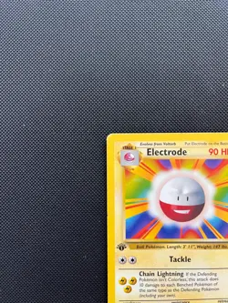 Electrode 18/64 1st Edition - Base Set Error Card Misprint (HP) - Image 2