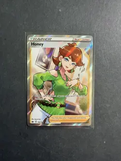 Honey 192/198 Full Art Trainer Holo Rare Pokemon Card SWSH Chilling Reign NM - Image 1