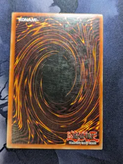 Dark Magician SDY-006- Ultra Rare Yugioh - LP - Image 2