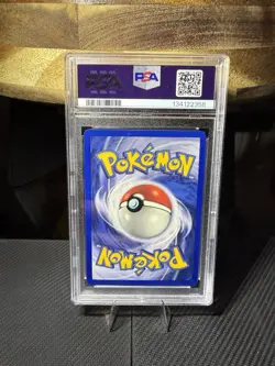 Pokemon TCG Zapdos Holo Rare Card Shadowless 16/102 PSA 8 - Image 2