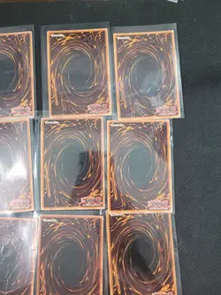 Yu-Gi-Oh! Huge Vintage Collection! Dark Magician Blue Eyes White Dragon BLS - Image 3