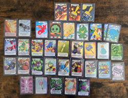 Neopets Battledome TCG lot, holos! 220 cards - Image 1