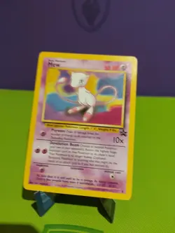 Pokemon Light Play Mew 8 Black Star Promo Non-Holo Card WOTC - Image 2