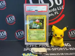 Pokemon Ivysaur Base Set 30/102 Uncommon PSA 8 1999 English - Image 1