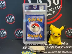 Pokemon Ivysaur Base Set 30/102 Uncommon PSA 8 1999 English - Image 2