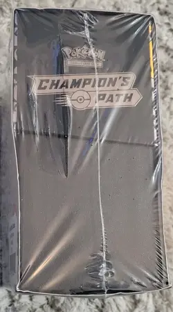 Pokemon TCG: Champion's Path Elite Trainer Box New - Image 4