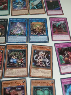 Yugioh cards TCG Beware of Traptrix Structure Deck 1st Edition 41 cards in box - Image 3