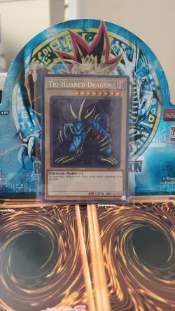 Yu-Gi-Oh! TCG Tri-Horned Dragon LOB-EN000 25th Anniversary Secret Rare - Image 3